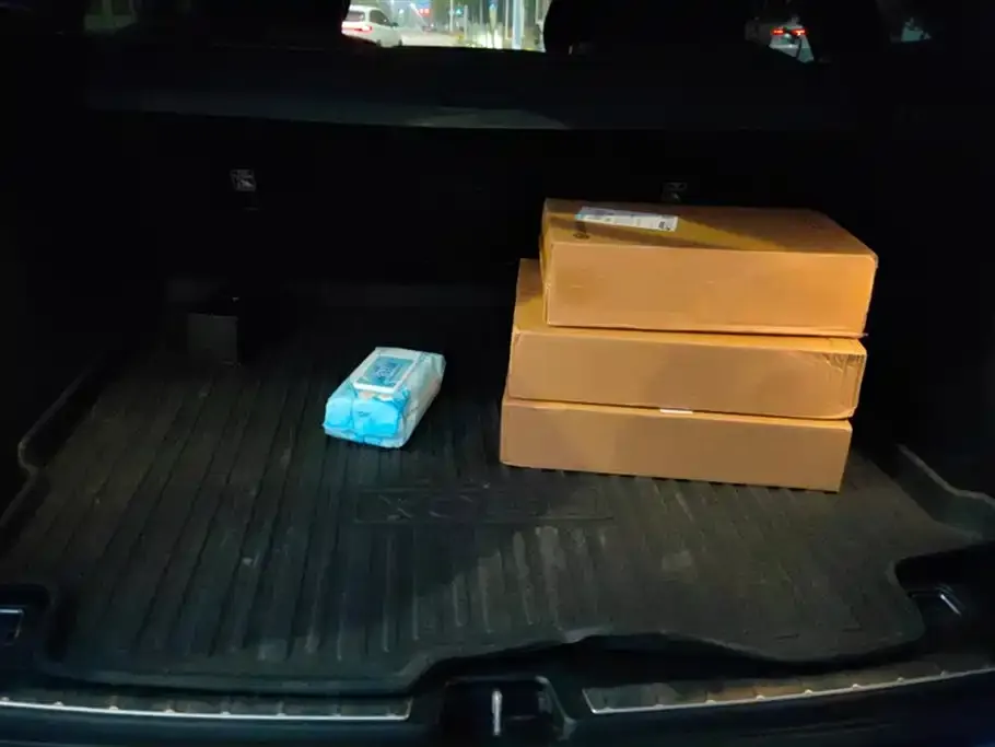 Volvo XC60 2021 из CN, фото 3