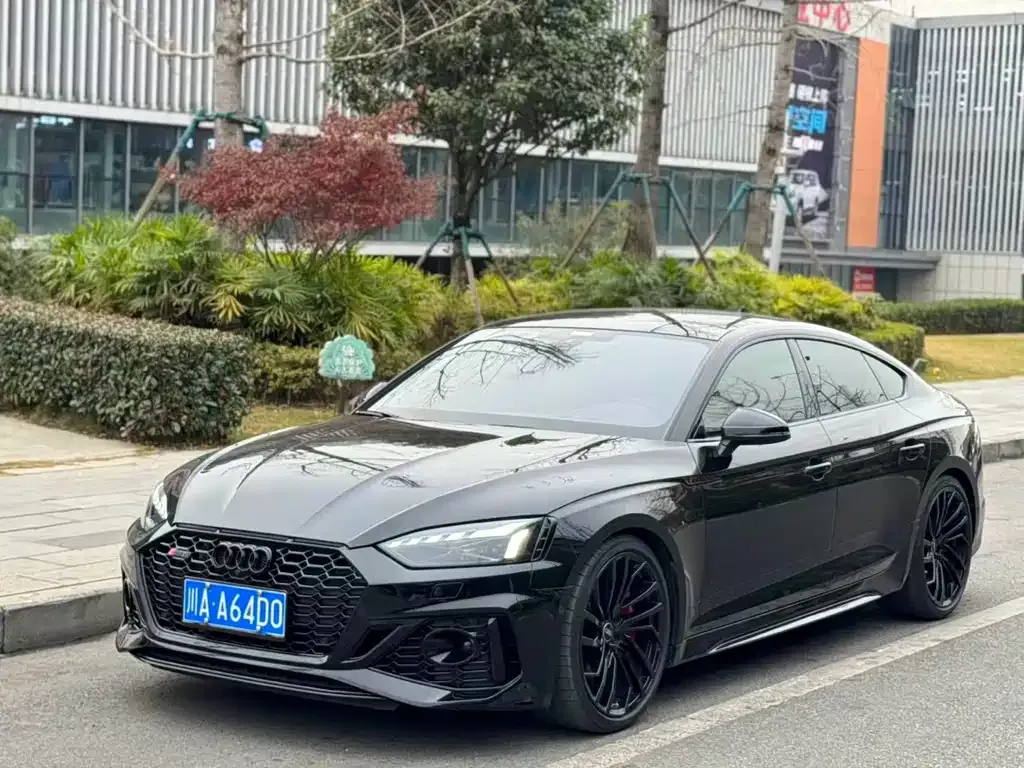 Audi RS 5 2022 из CN, фото 1