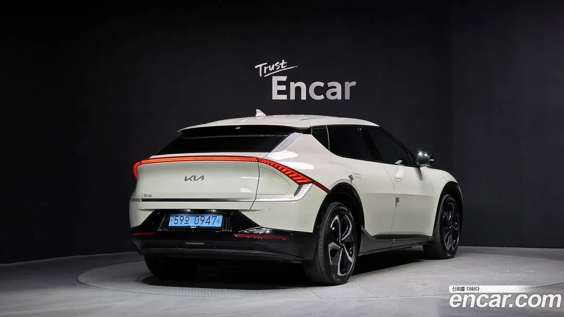 Kia EV6 2023 из KR, фото 5
