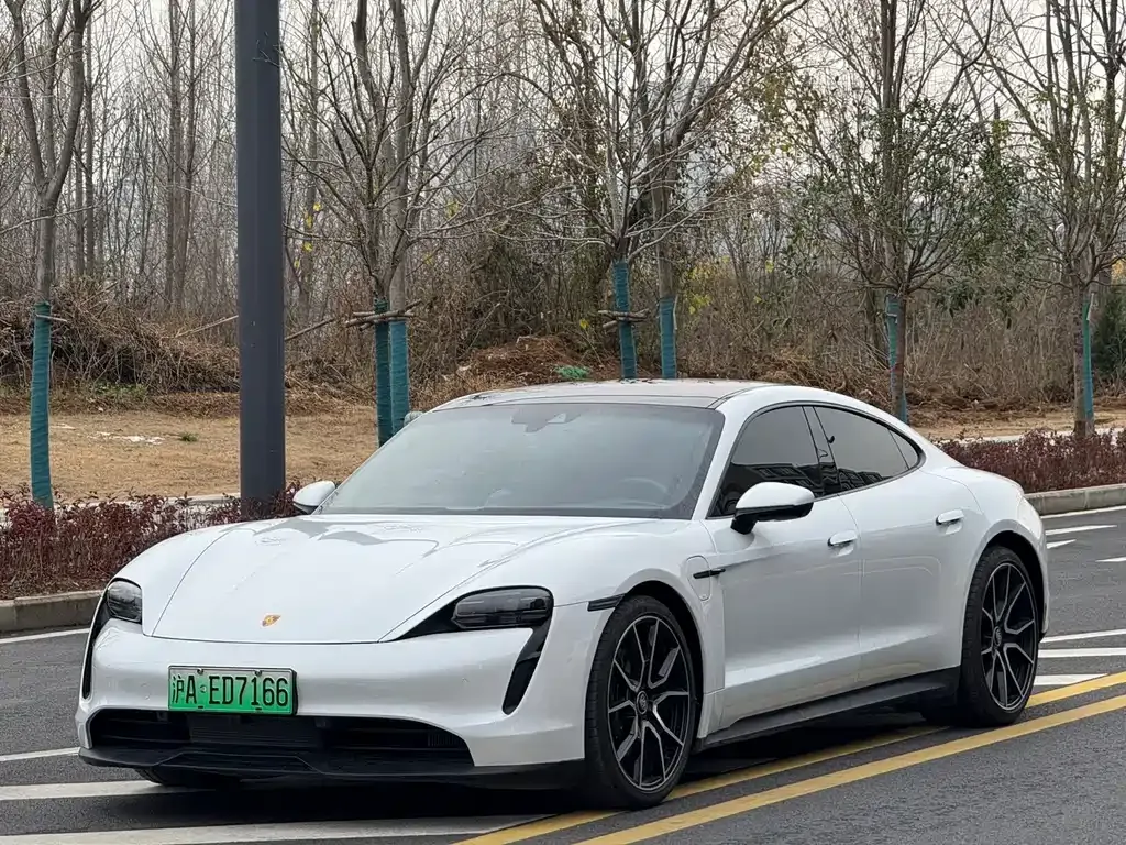 Porsche Taycan 2024 из CN, фото 1