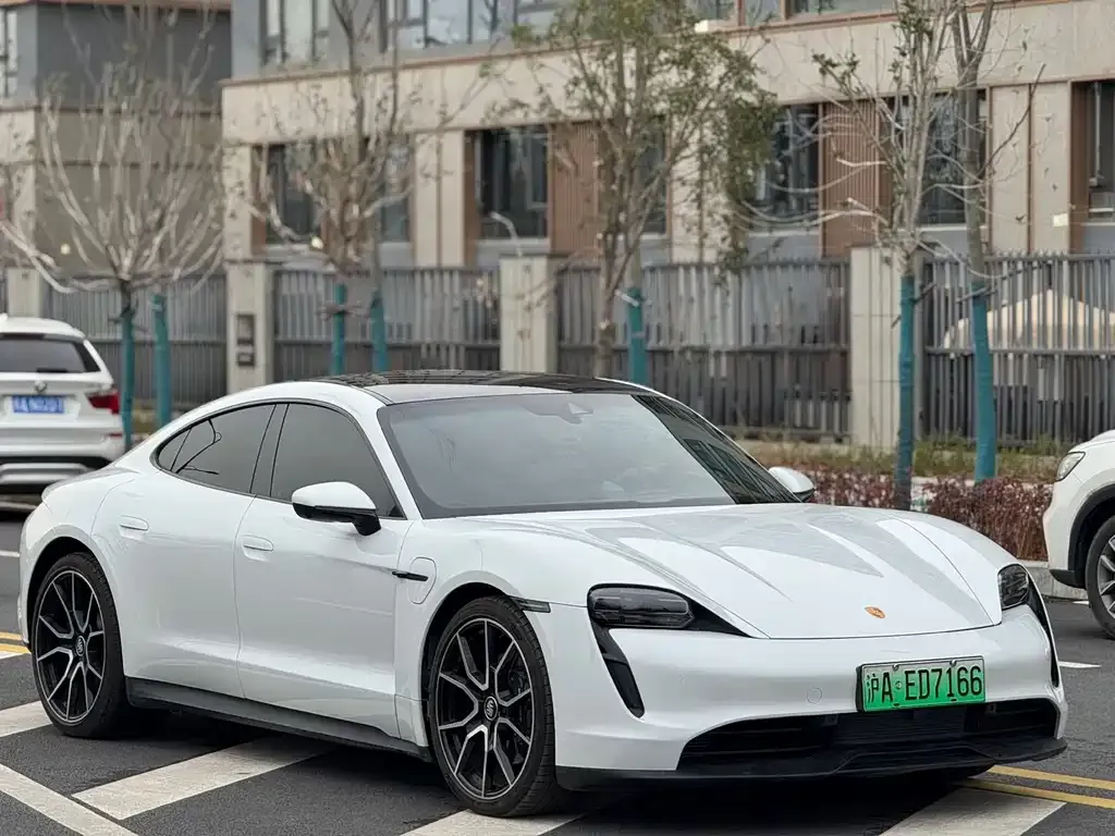 Porsche Taycan 2024 из CN, фото 8