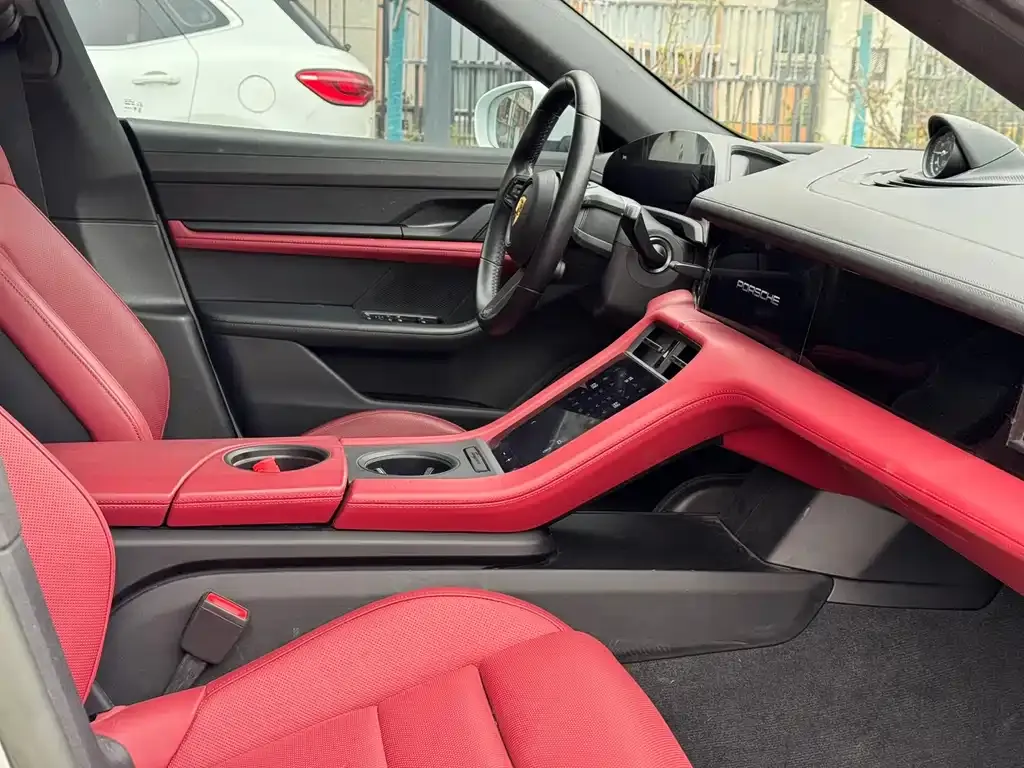 Porsche Taycan 2024 из CN, фото 4