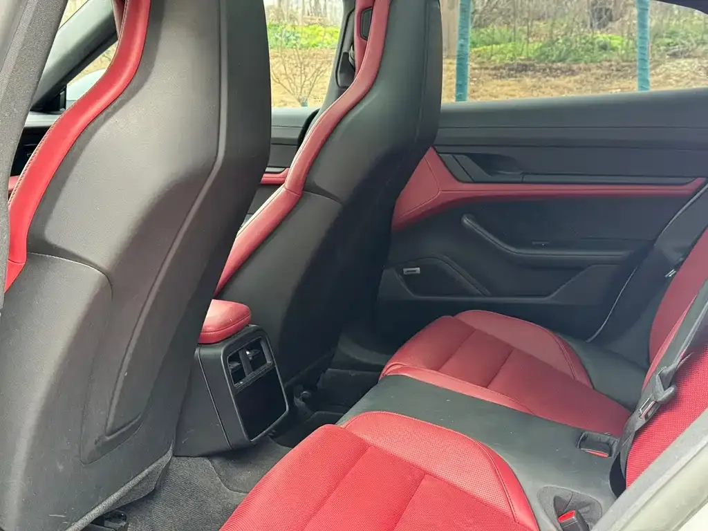 Porsche Taycan 2024 из CN, фото 10