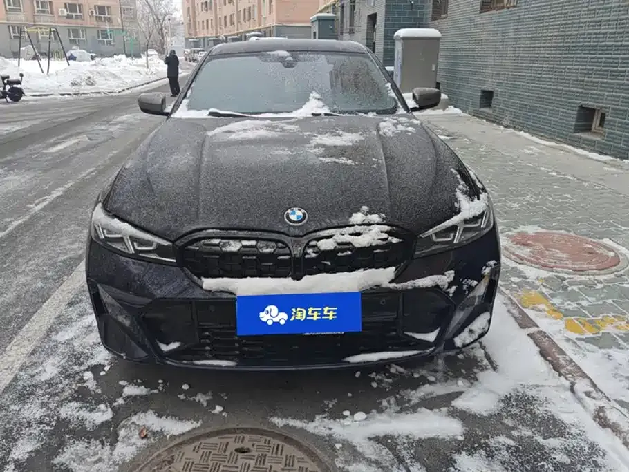 BMW 3 Series 2023 из CN, фото 2
