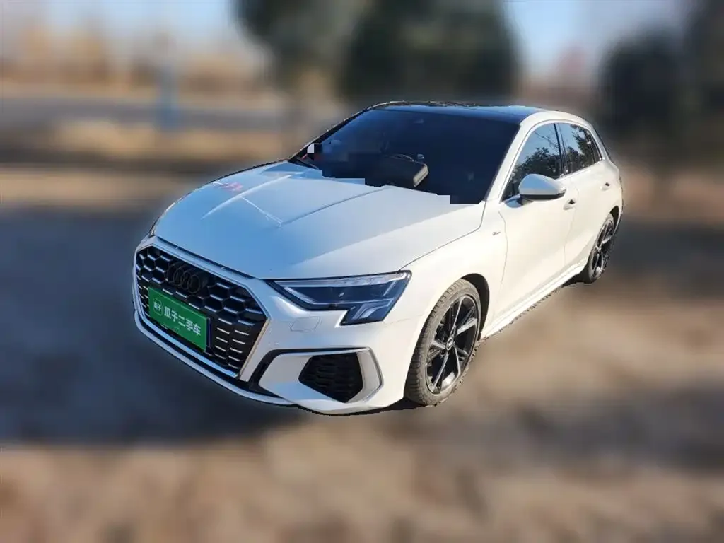 Audi A3 2024 из CN, фото 2