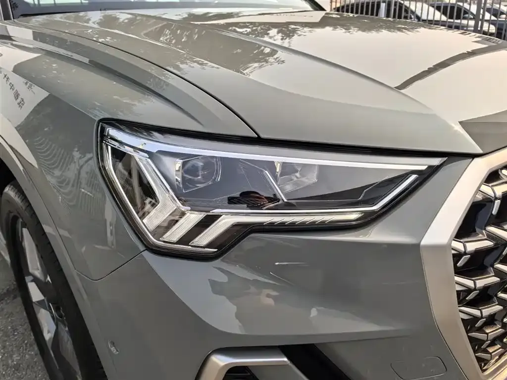 Audi Q3 2023 из CN, фото 5