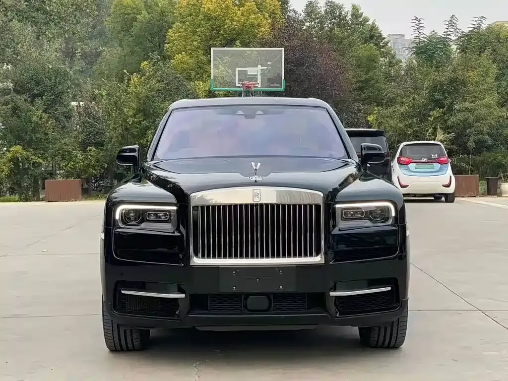 Rolls-Royce Cullinan 2023 из CN, фото 5