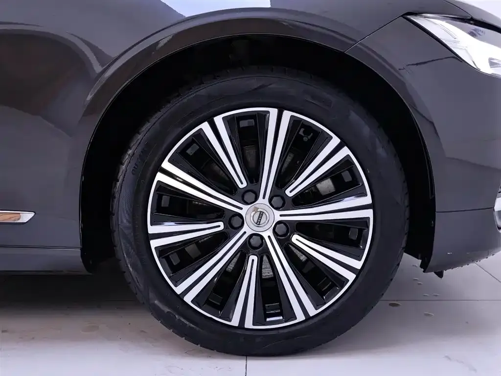 Volvo S90 2021 из CN, фото 5