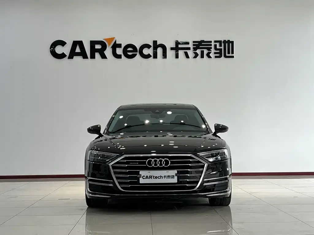 Audi A8 2021 из CN, фото 8