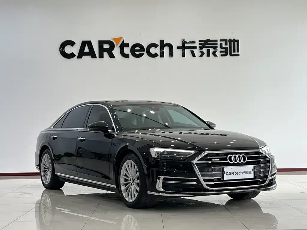 Audi A8 2021 из CN, фото 3