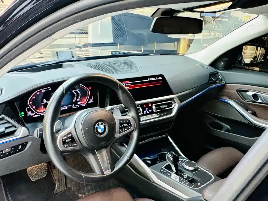 BMW 3 Series 2022 из CN, фото 9