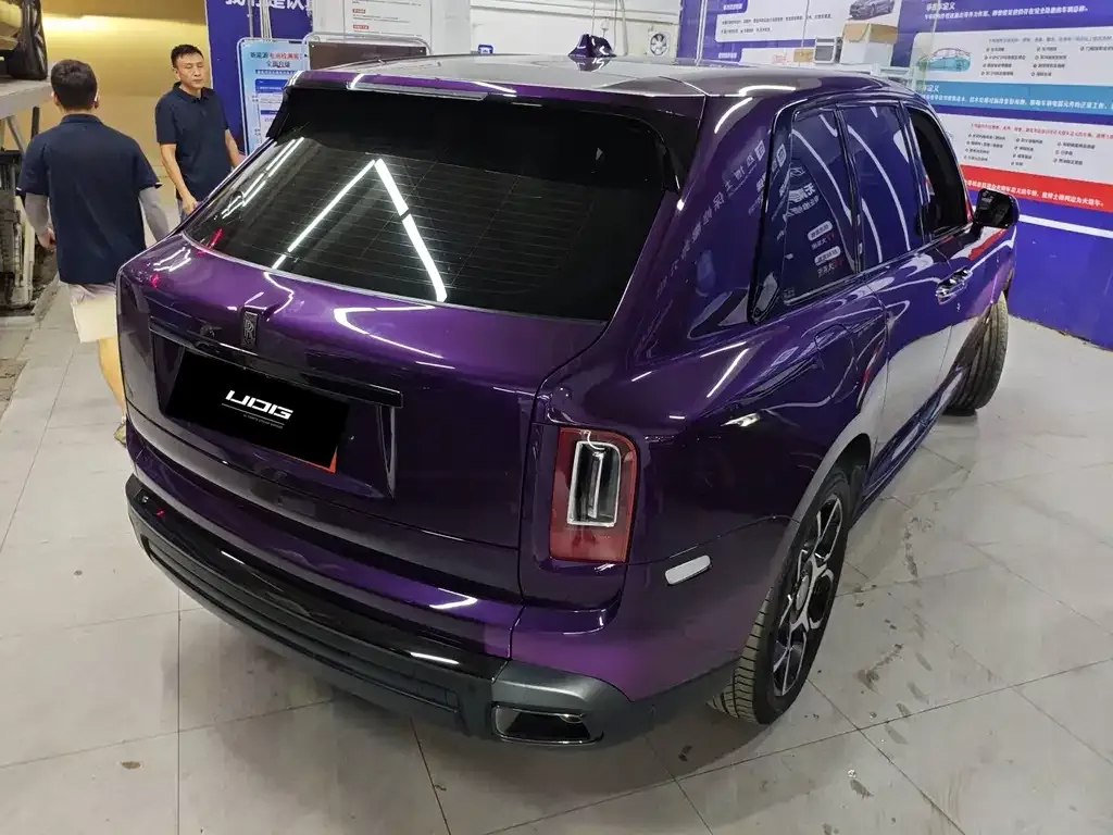 Rolls-Royce Cullinan 2021 из CN, фото 3