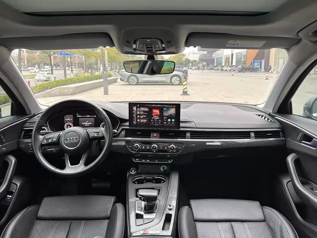 Audi A4L 2021 из CN, фото 6