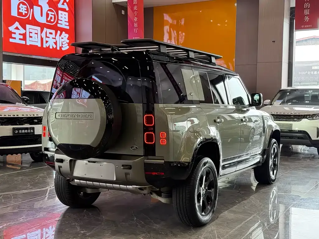 Land Rover Defender — фото 4