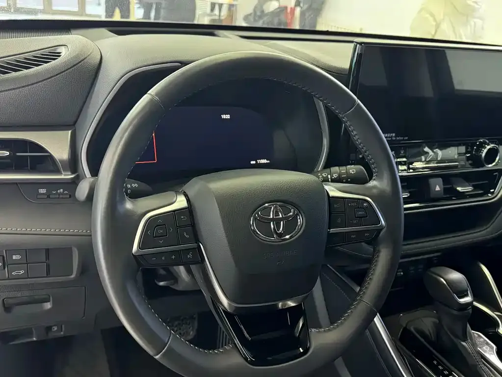 Toyota Highlander 2025 из CN, фото 4