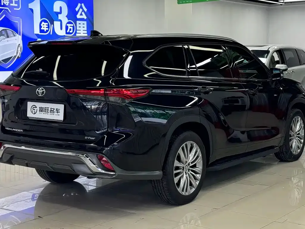 Toyota Highlander 2025 из CN, фото 8