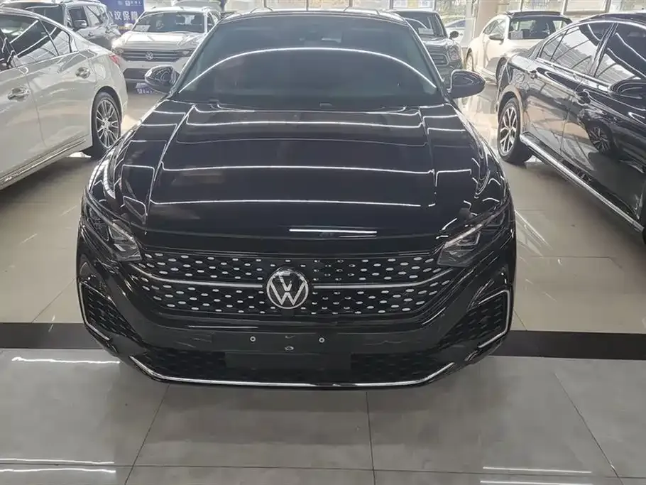 Volkswagen Passat 2022 из CN, фото 4