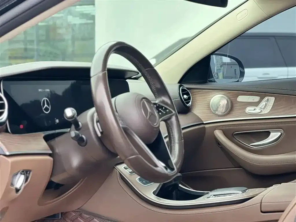 Mercedes-Benz E-Class 2021 из CN, фото 3