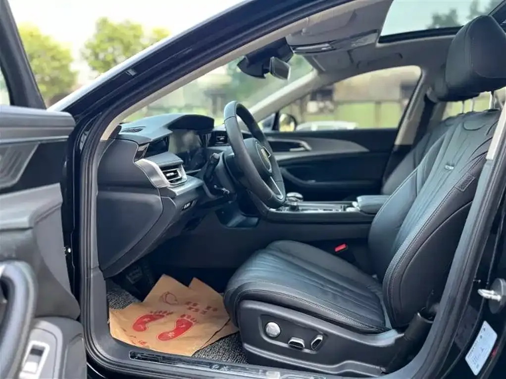 Hongqi H5 2022 из CN, фото 2