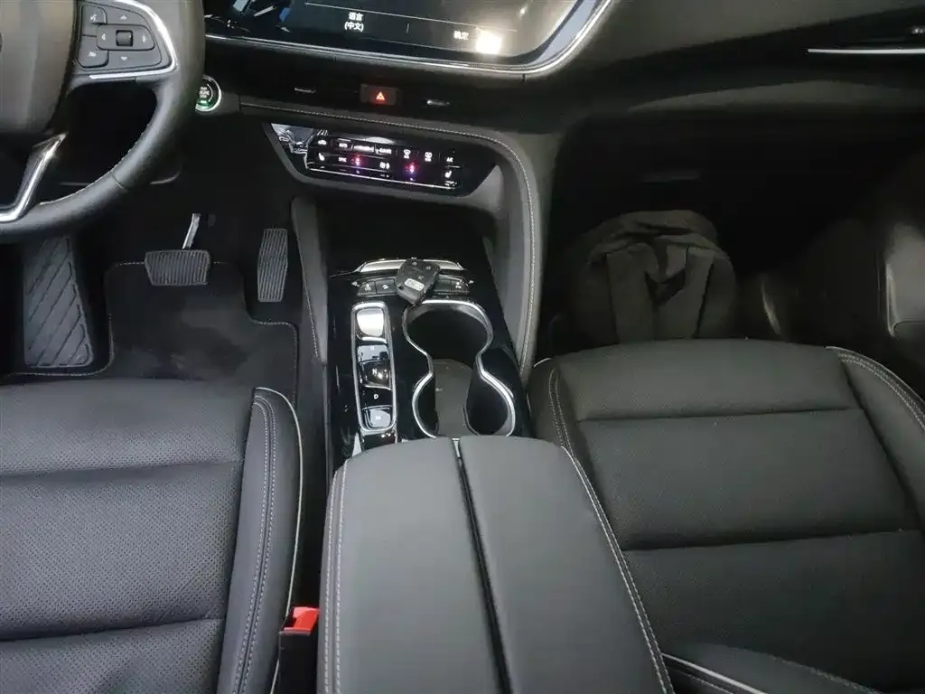 Buick Envision Plus 2023 из CN, фото 5