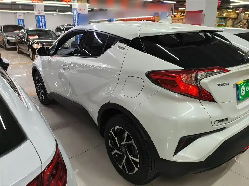 Toyota C-HR 2021 из CN, фото 6