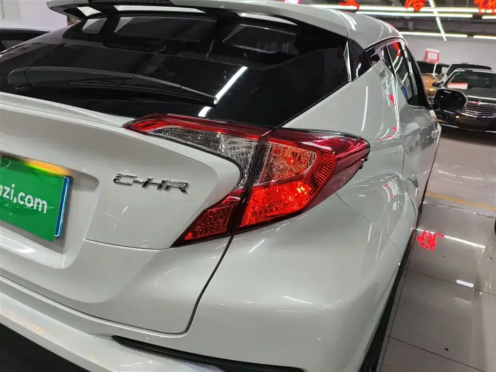 Toyota C-HR 2021 из CN, фото 9