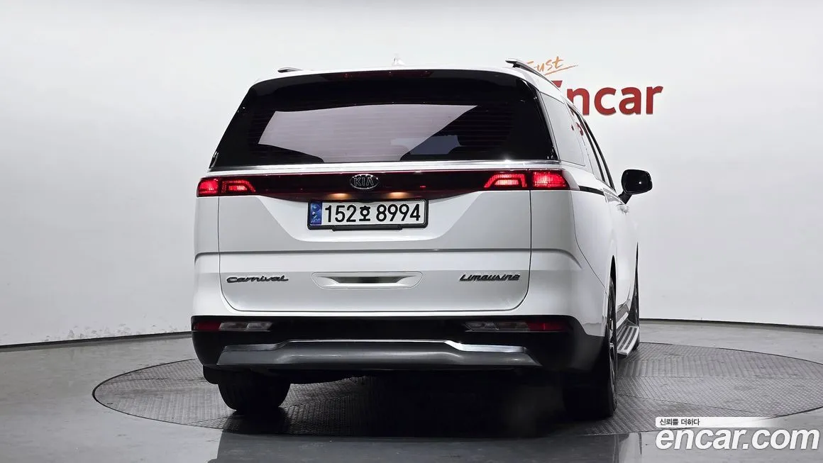 Kia Carnival — фото 2