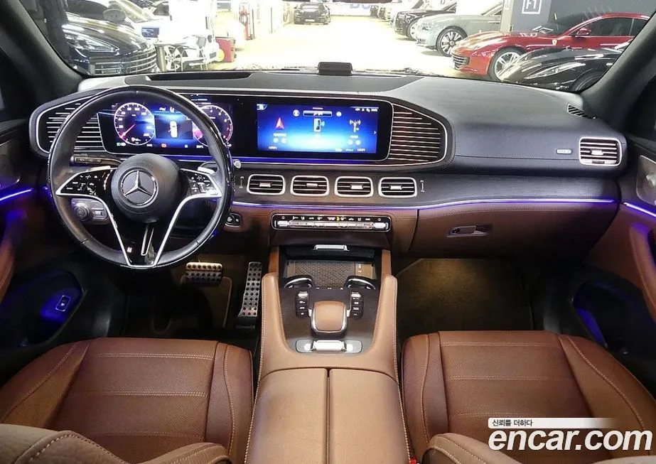 Mercedes-Benz GLS-Class — фото 8