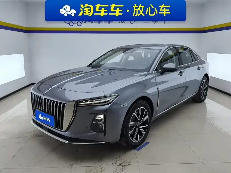 Hongqi H5 PHEV 2025 из CN, фото 1