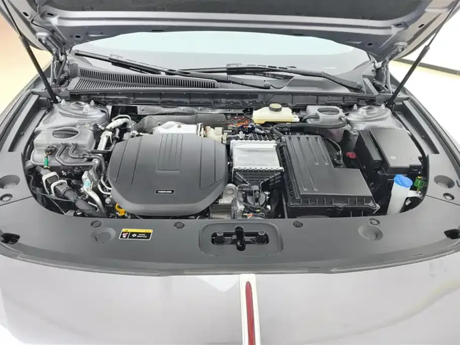 Hongqi H5 PHEV 2025 из CN, фото 8