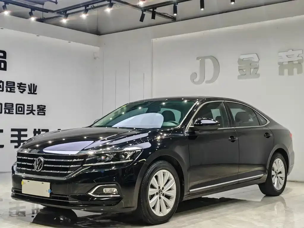 Volkswagen Passat 2021 из CN, фото 1