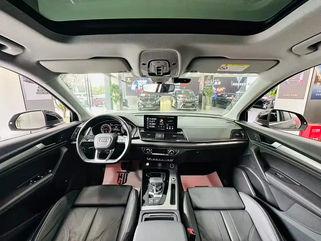 Audi Q5L 2022 из CN, фото 7