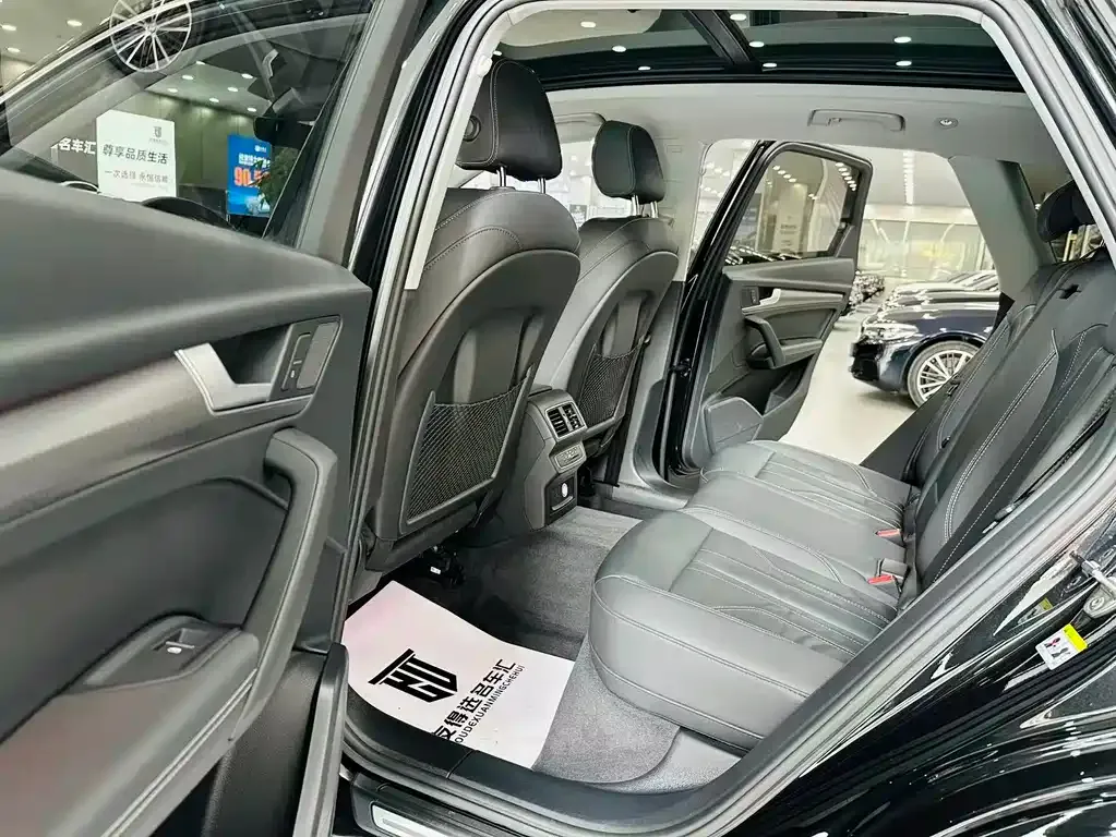 Audi Q5L 2022 из CN, фото 10