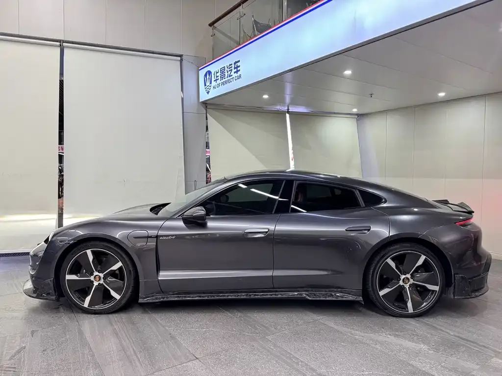 Porsche Taycan 2021 из CN, фото 2