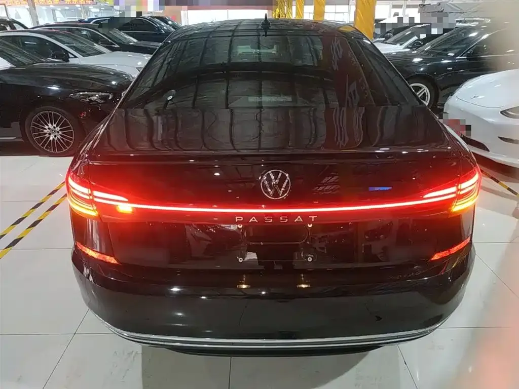 Volkswagen Passat 2024 из CN, фото 6