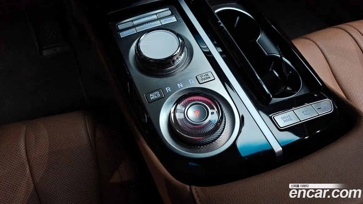 Genesis G80 — фото 9