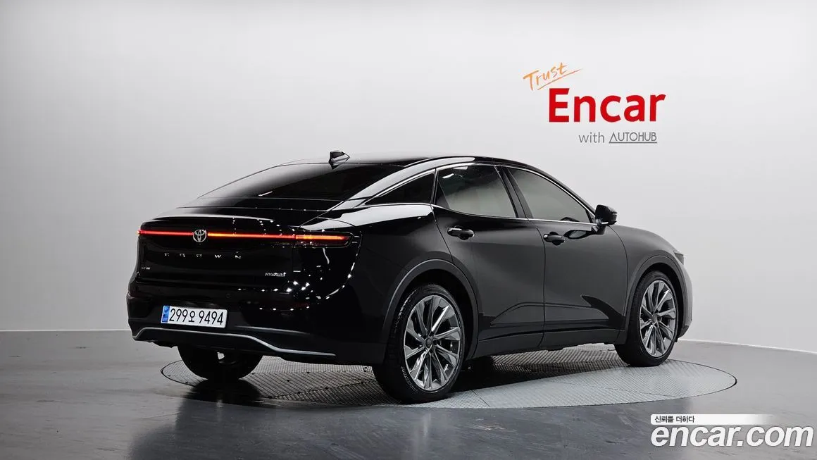 Toyota Crown 2023 из KR, фото 2