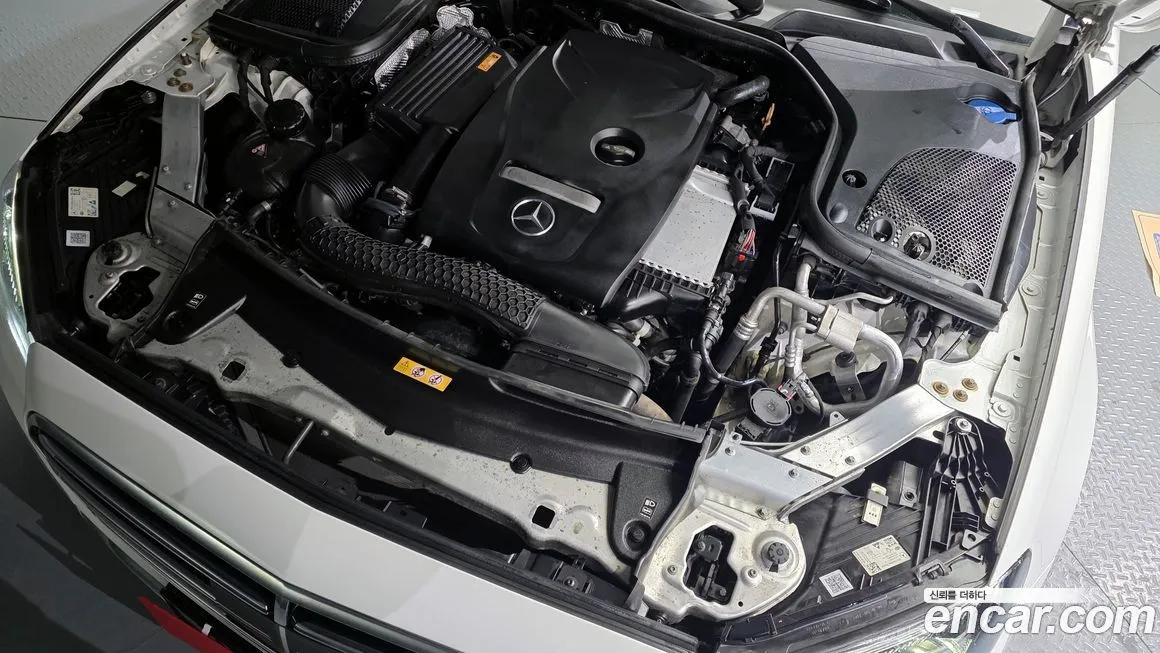Mercedes-Benz E-Class 2021 из KR, фото 9