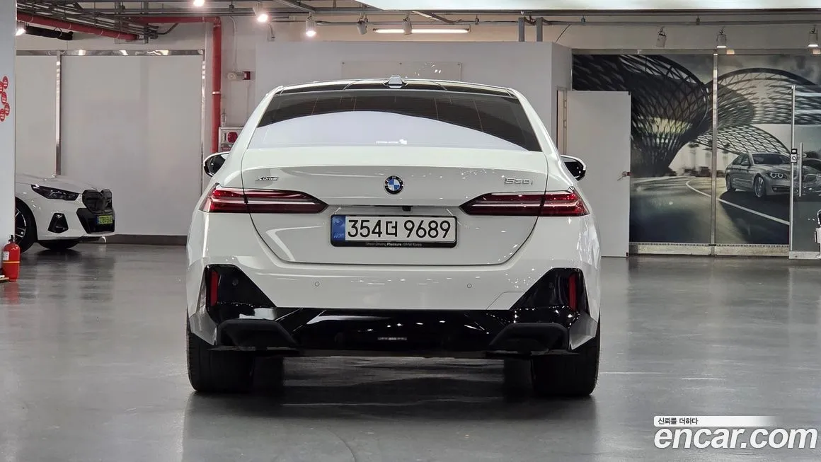 BMW 5-Series 2025 из KR, фото 4
