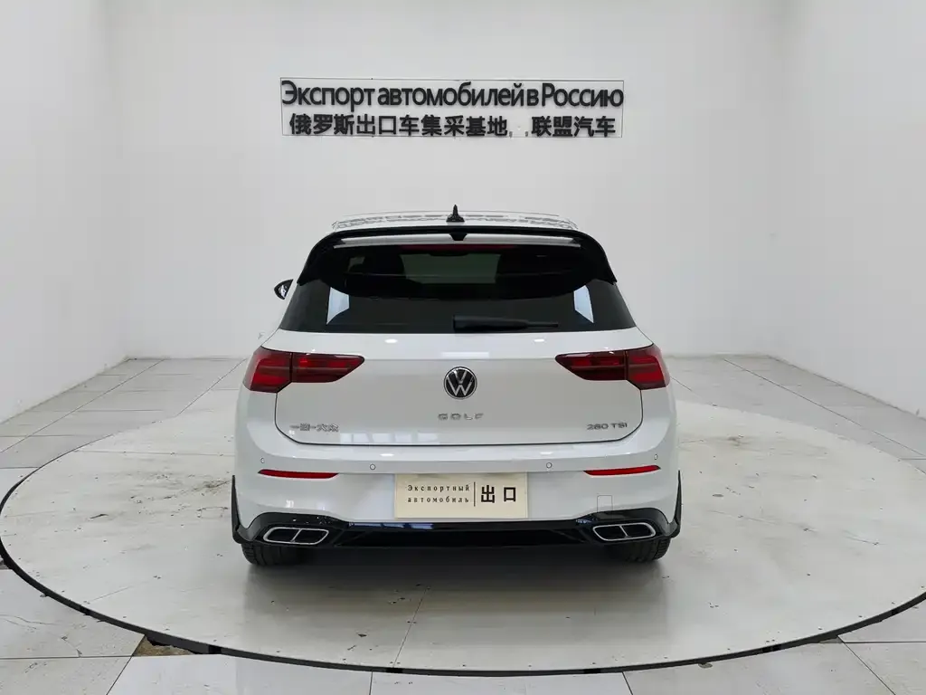 Volkswagen Golf 2022 из CN, фото 2