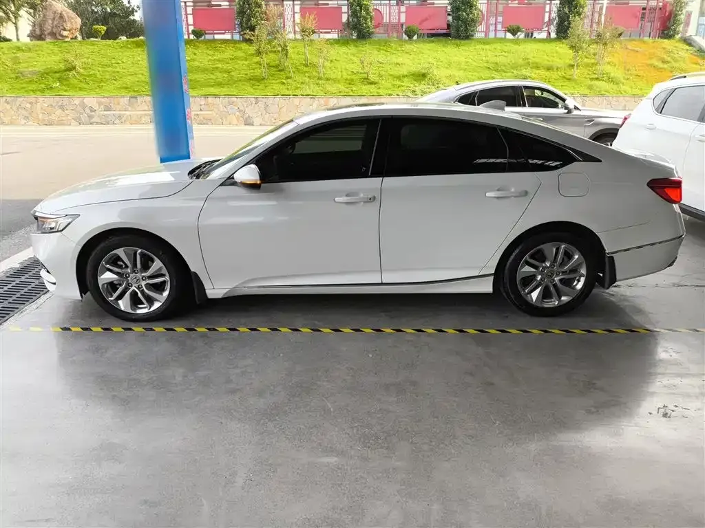 Honda Accord 2021 из CN, фото 5