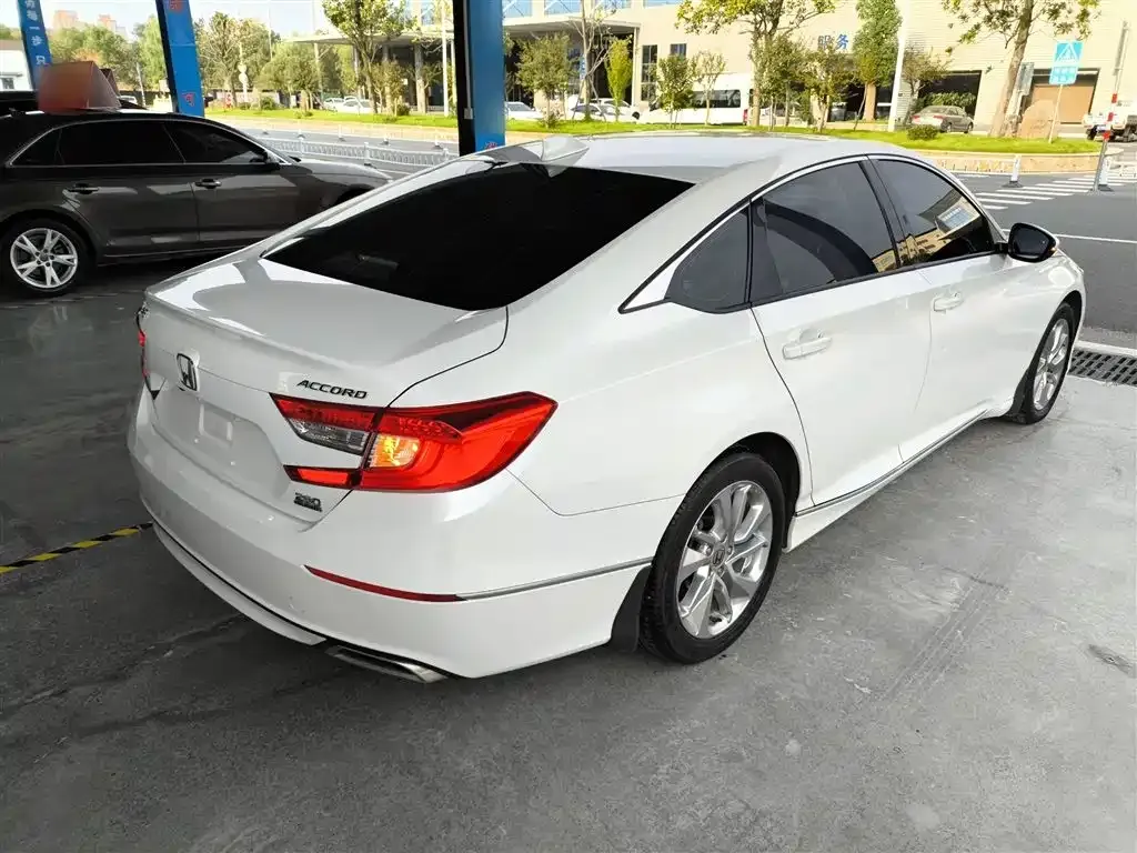Honda Accord 2021 из CN, фото 7