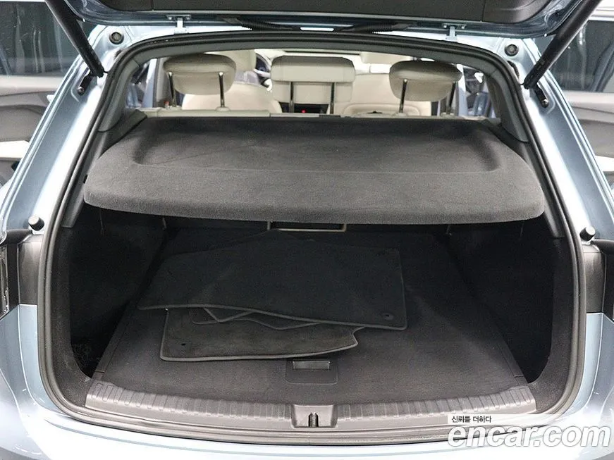 Audi Q4 e-tron 2022 из KR, фото 6