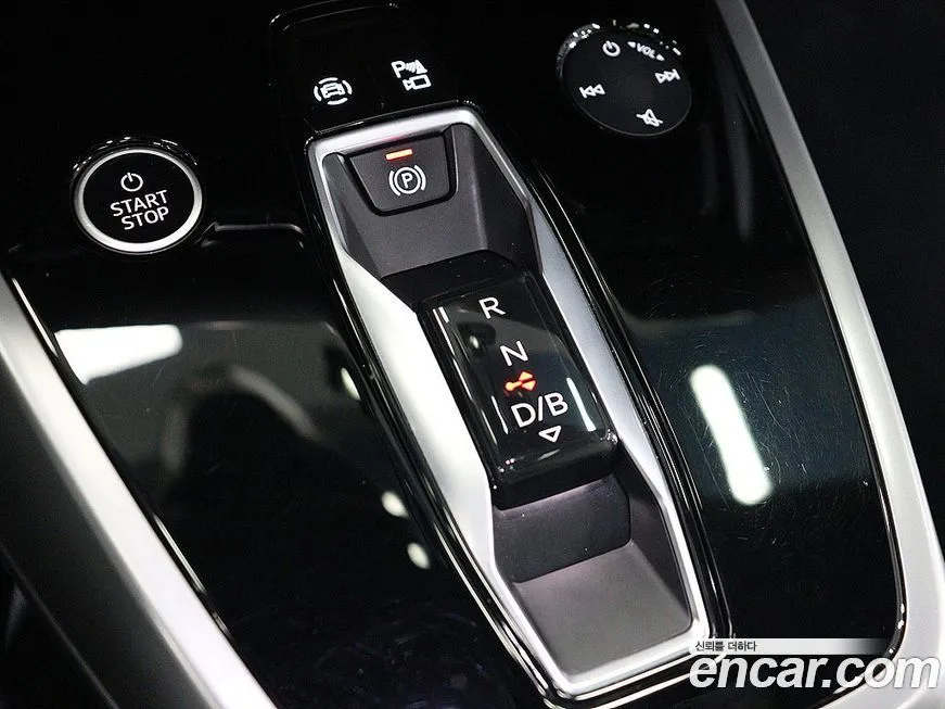 Audi Q4 e-tron 2022 из KR, фото 5