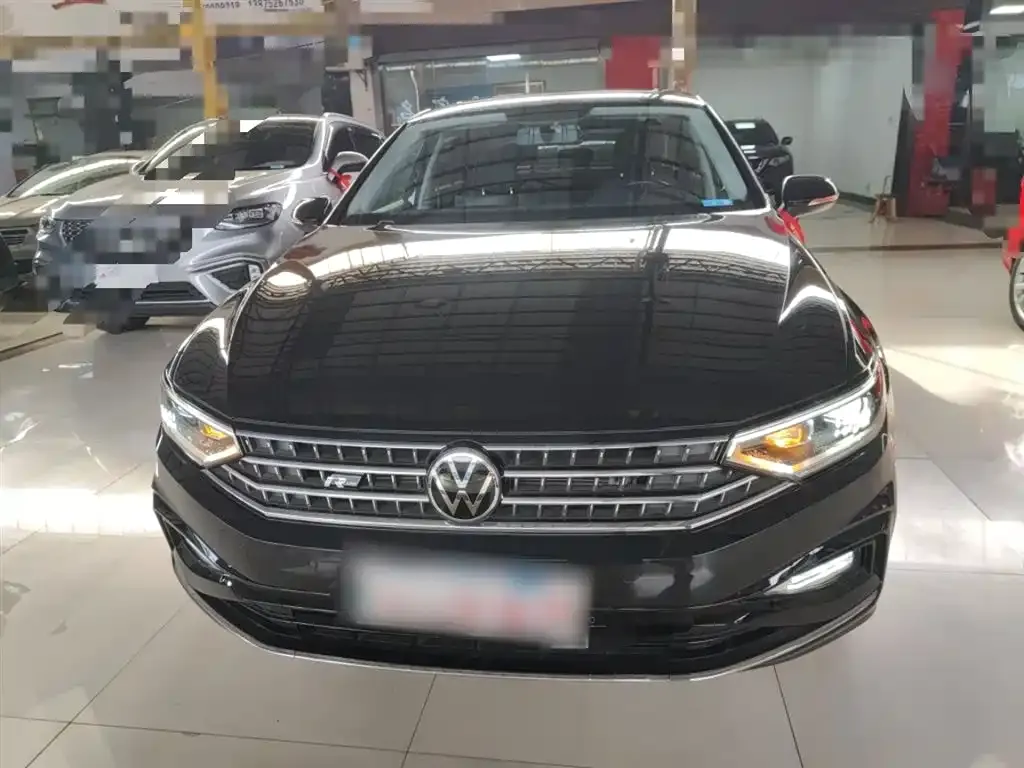 Volkswagen Magotan 2024 из CN, фото 3
