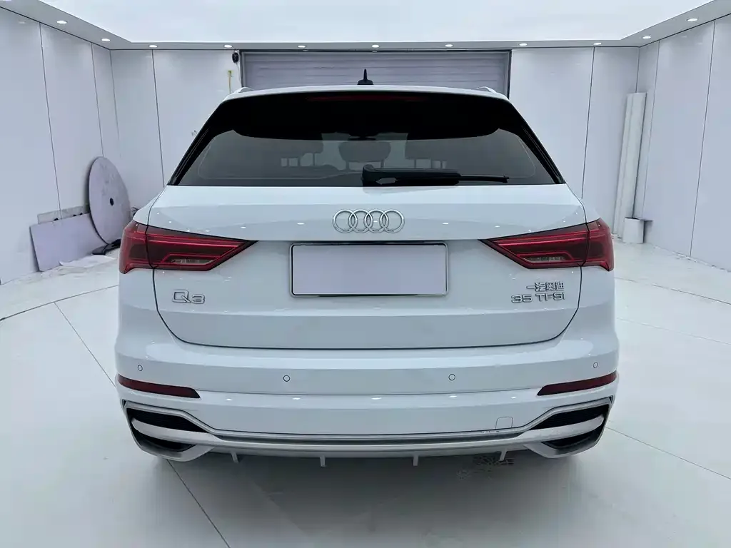 Audi Q3 2022 из CN, фото 3
