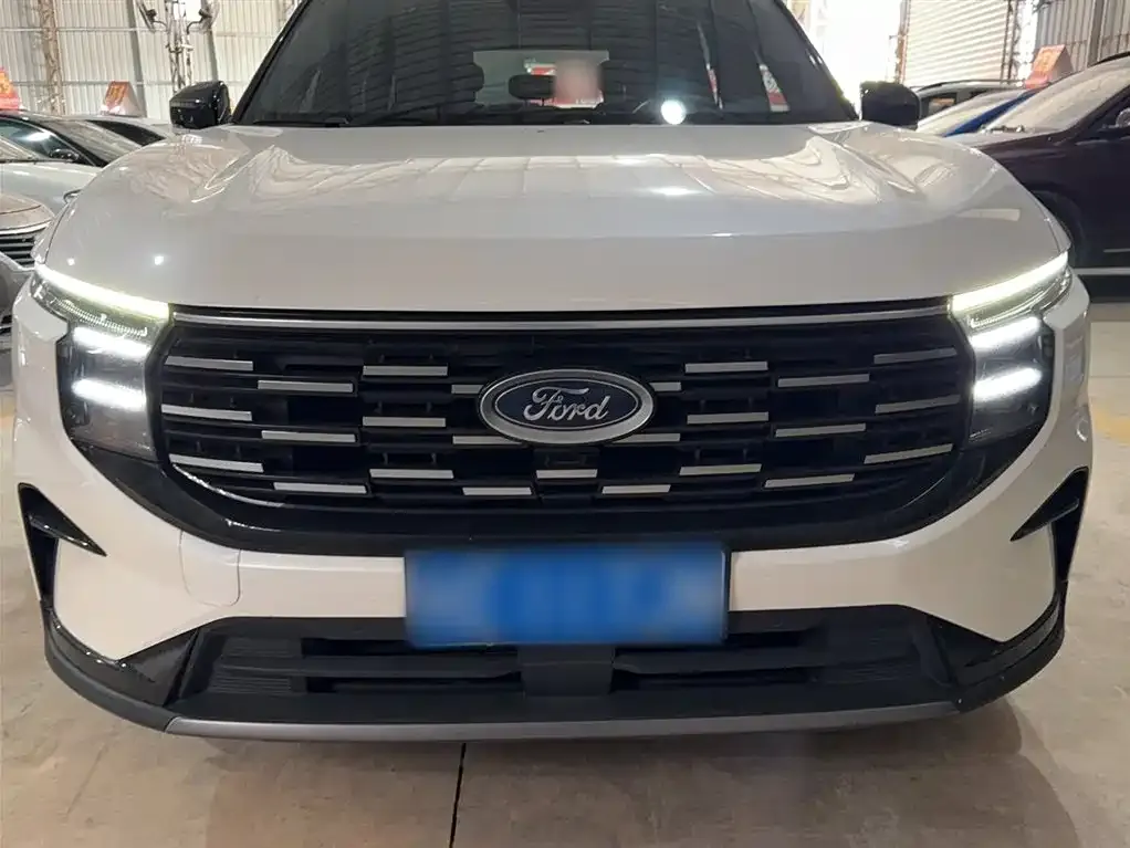 Ford Edge 2023 из CN, фото 9