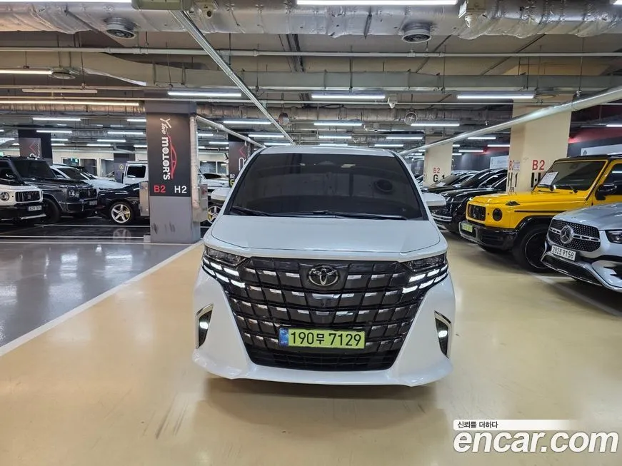 Toyota Alphard 2024 из KR, фото 1