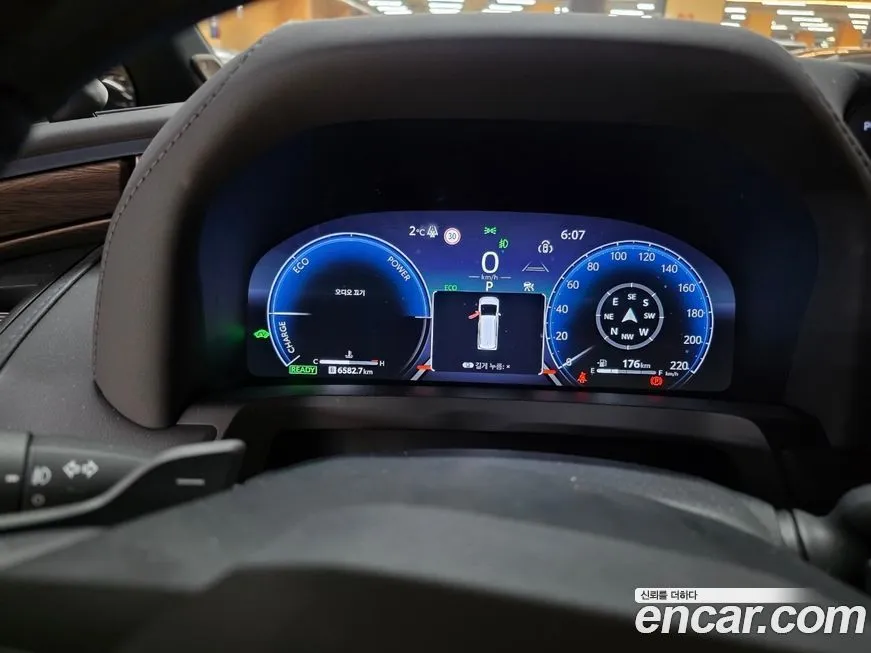 Toyota Alphard 2024 из KR, фото 8
