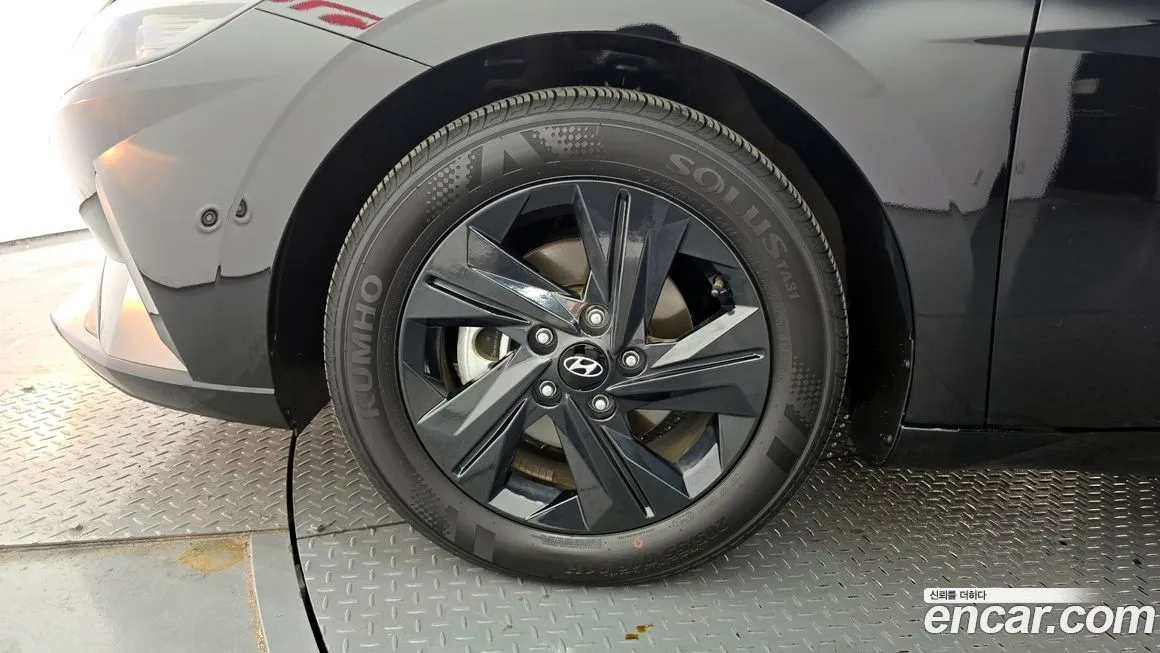 Hyundai AVANTE — фото 9